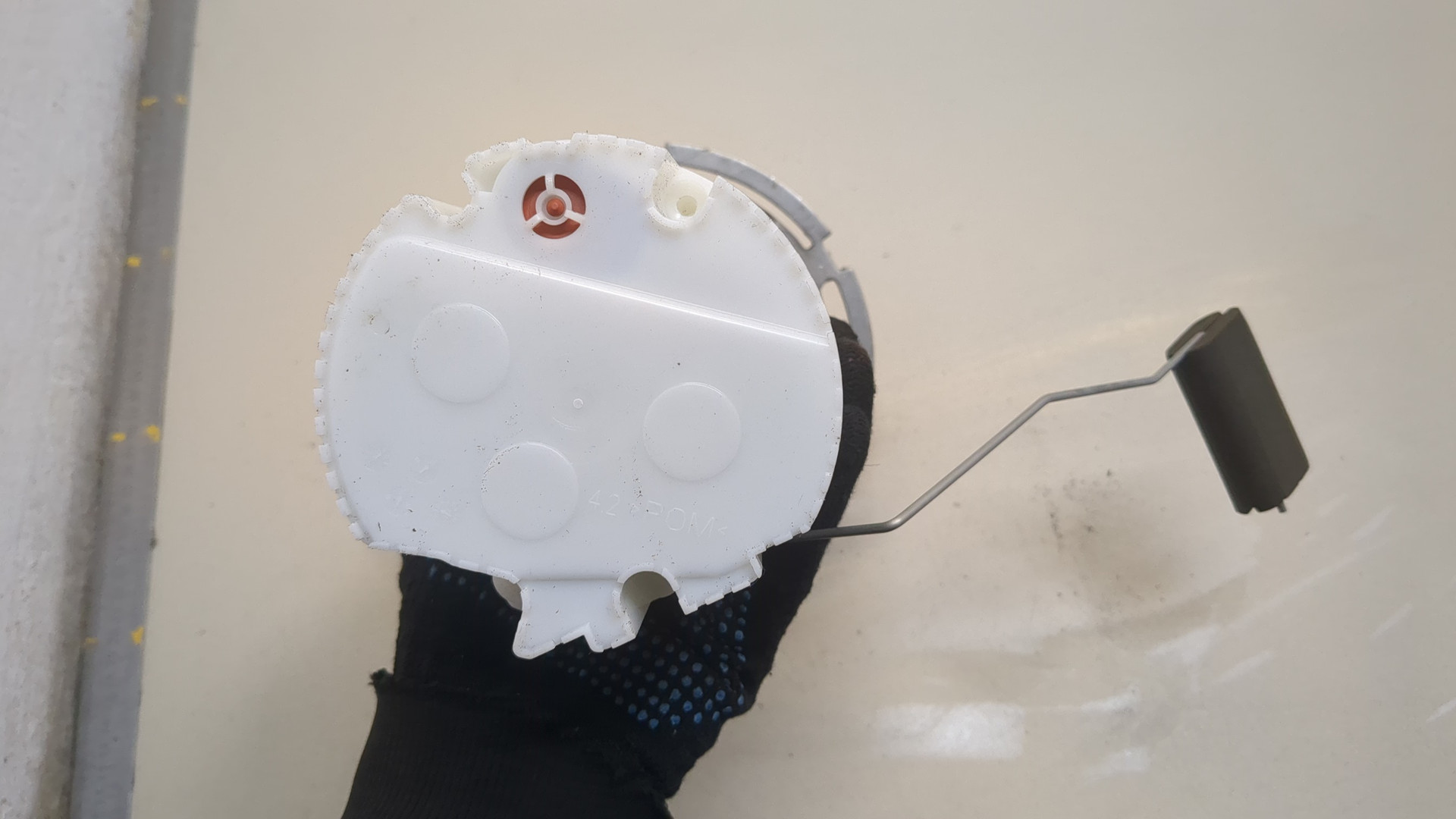 Насос топливный электрический