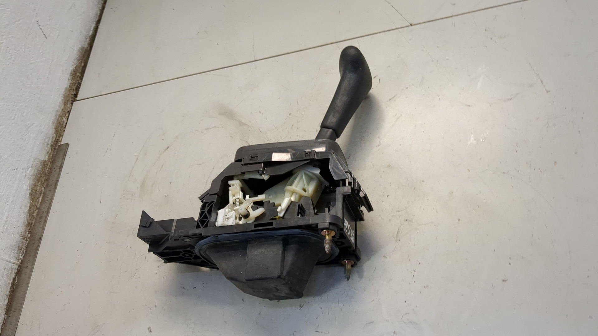 Кулиса МКПП / АКПП