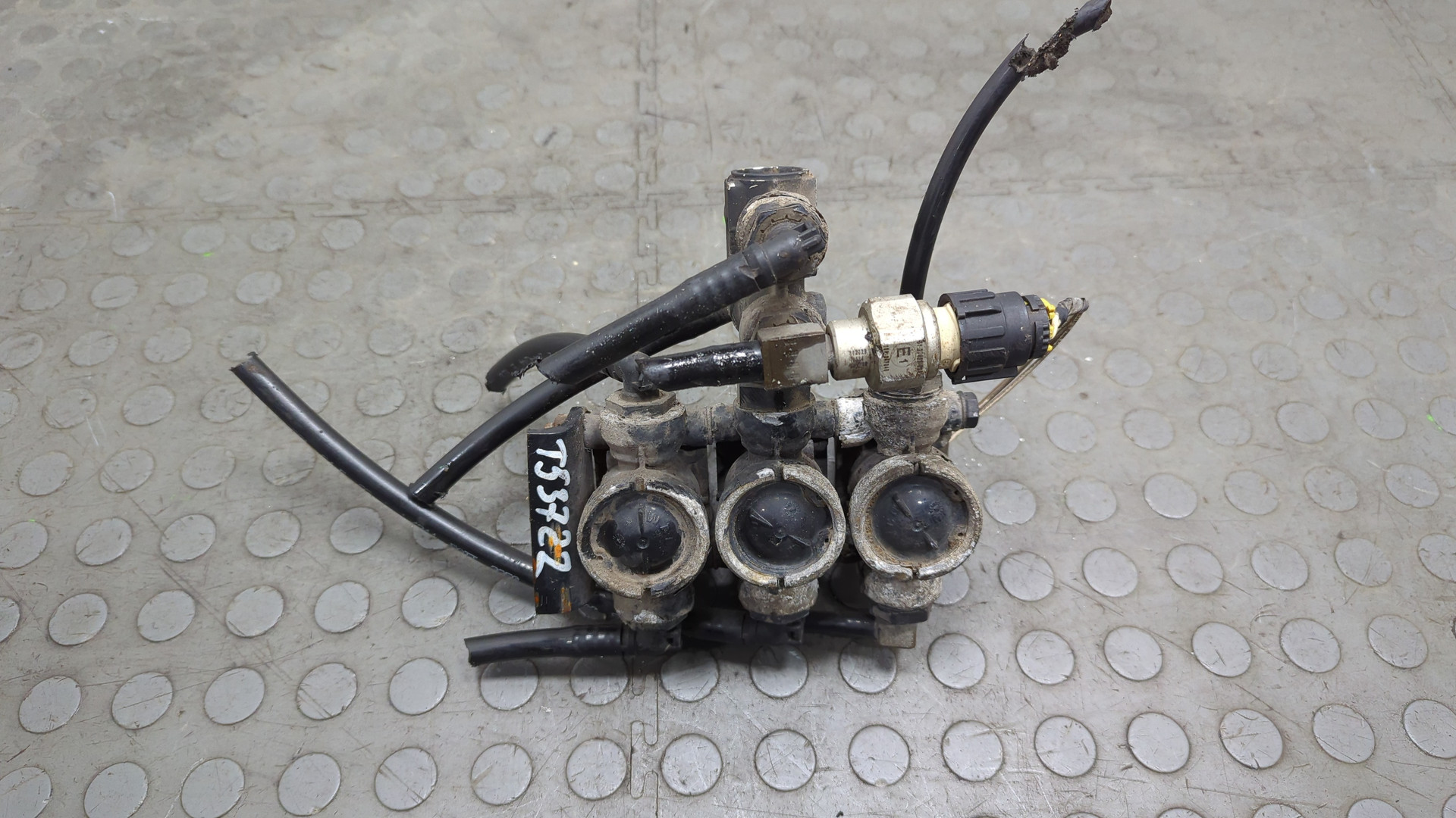 Кран переключающий