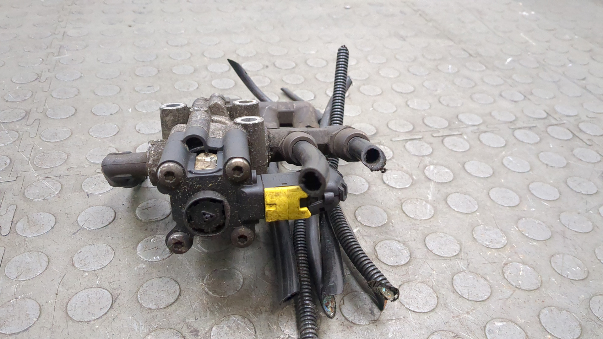 Кран нагрузочный