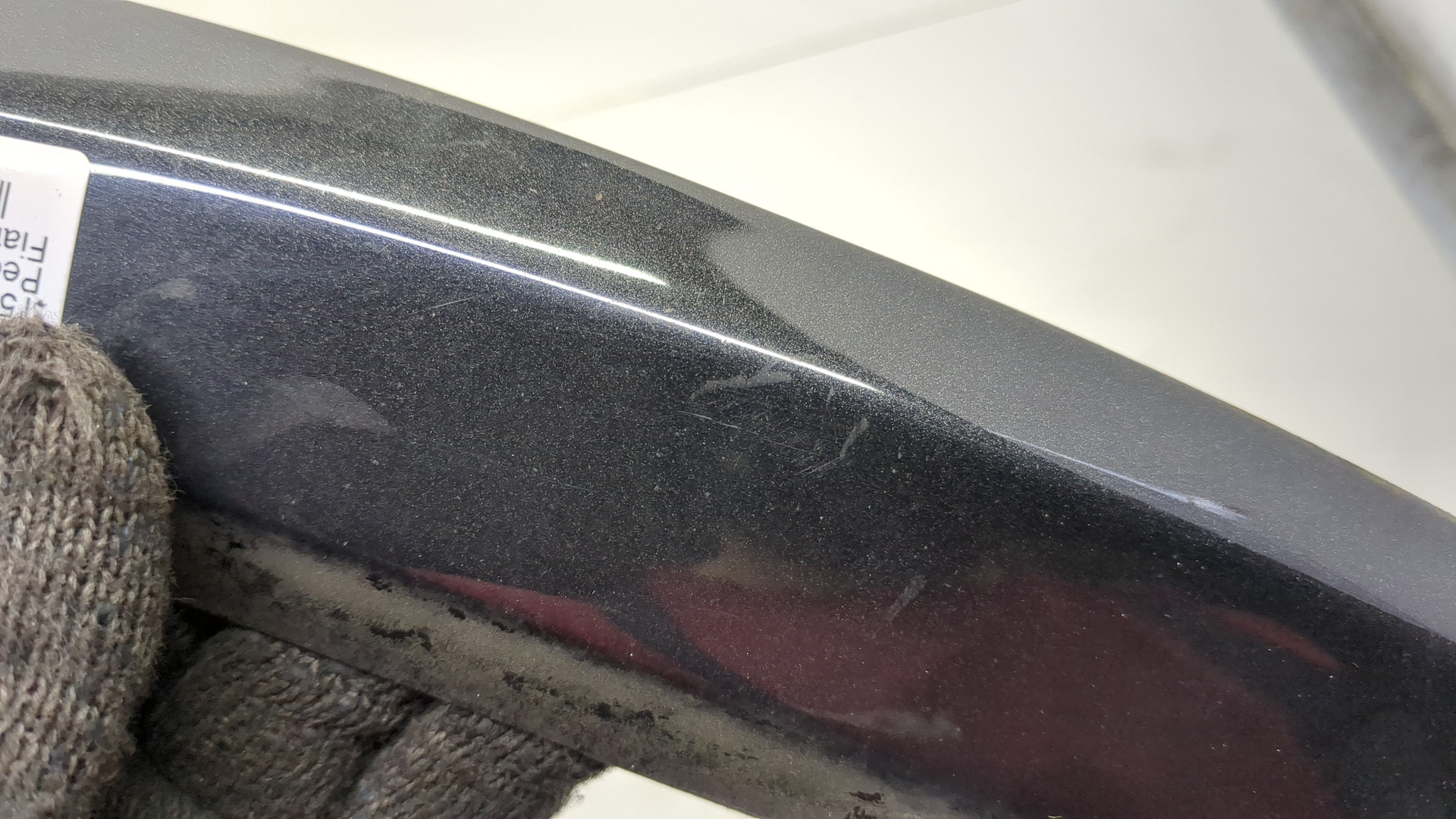 Планка под фару левая