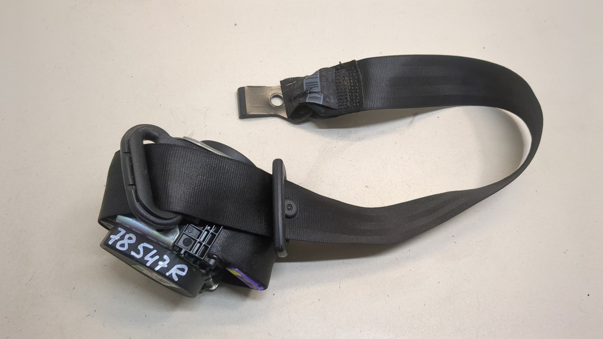 Ремень безопасности