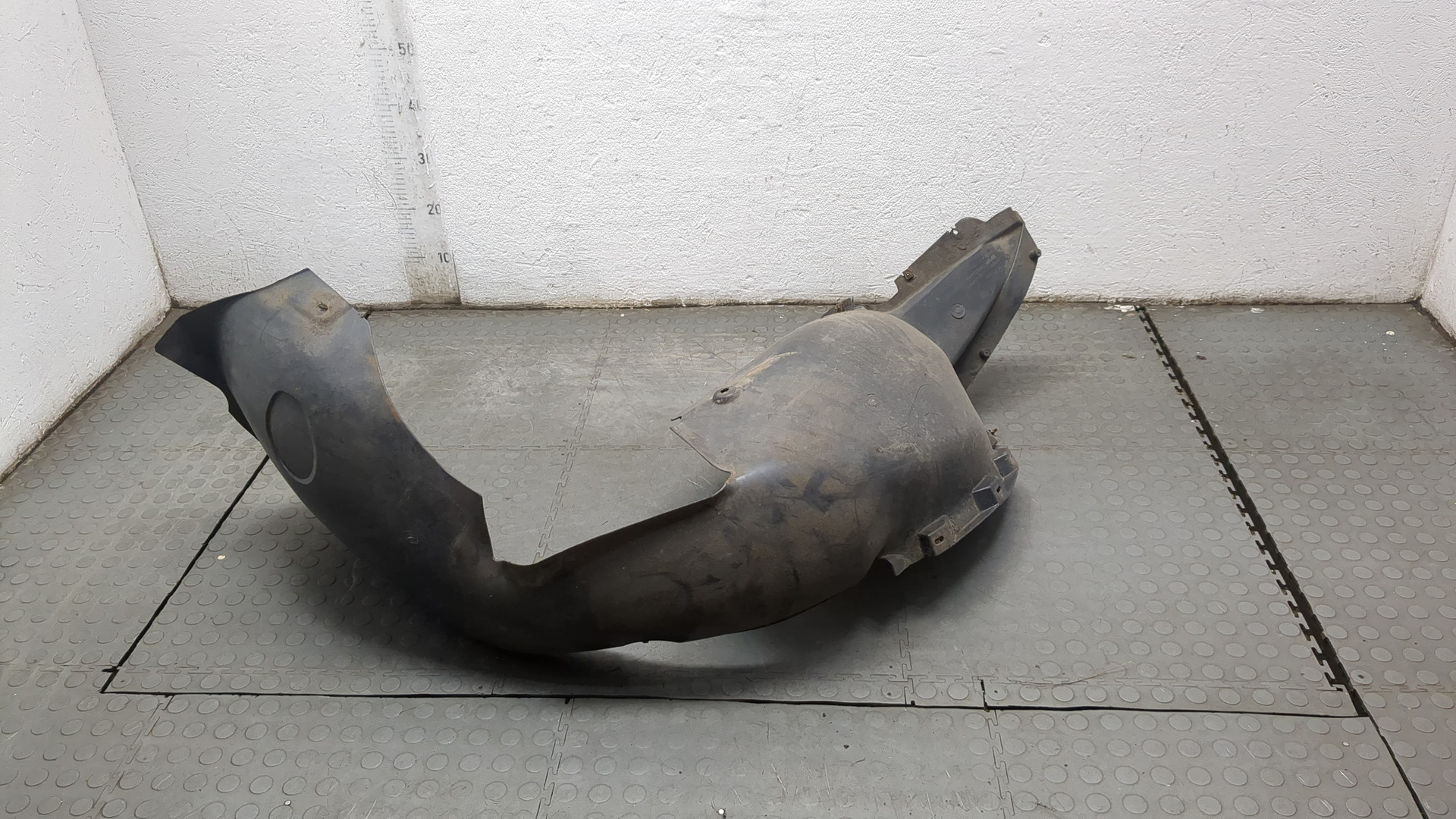 Локер передний правый