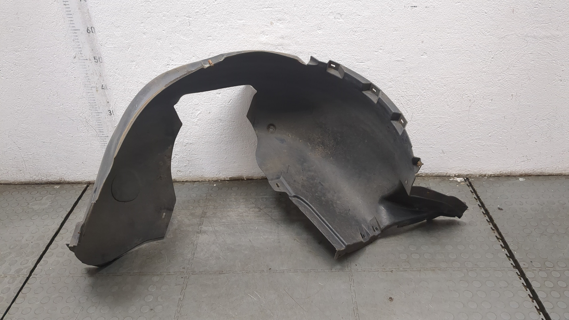 Локер передний правый