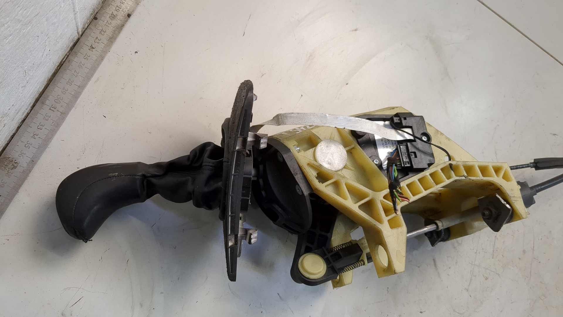 Кулиса МКПП / АКПП