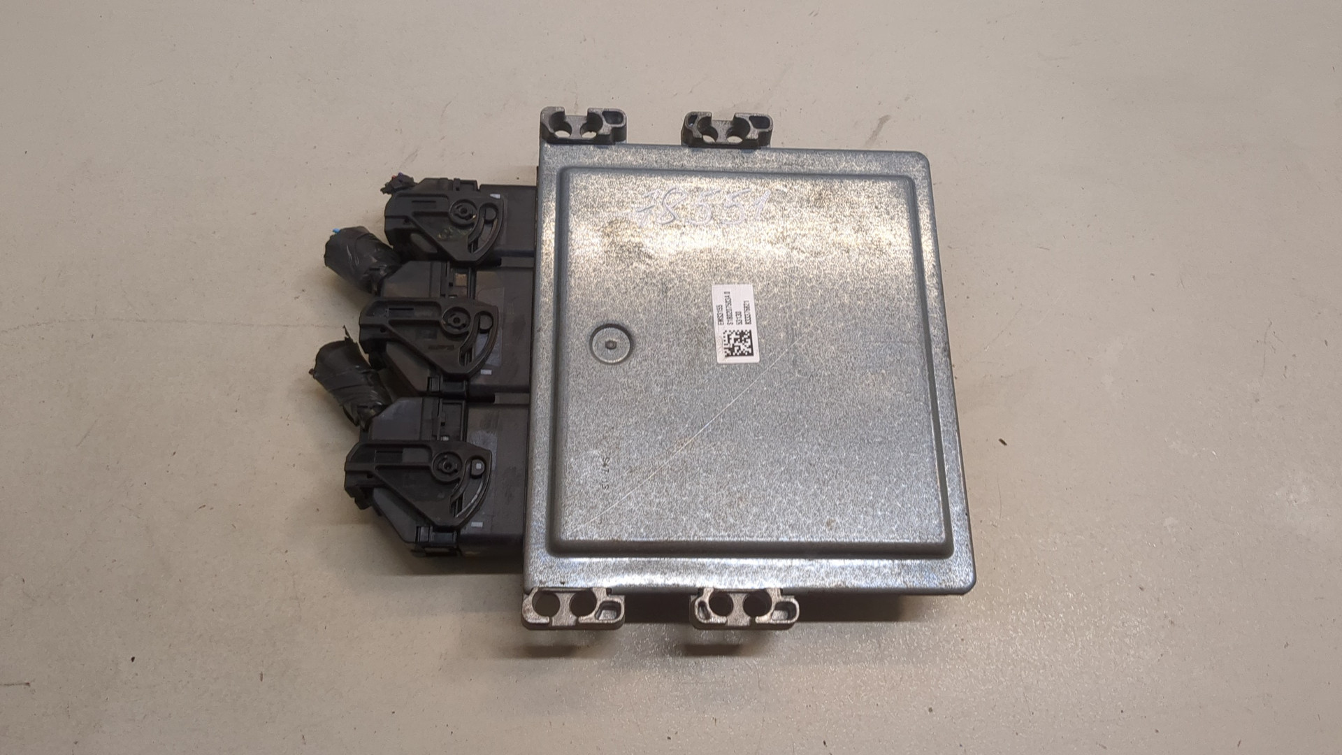 Блок управления двигателем