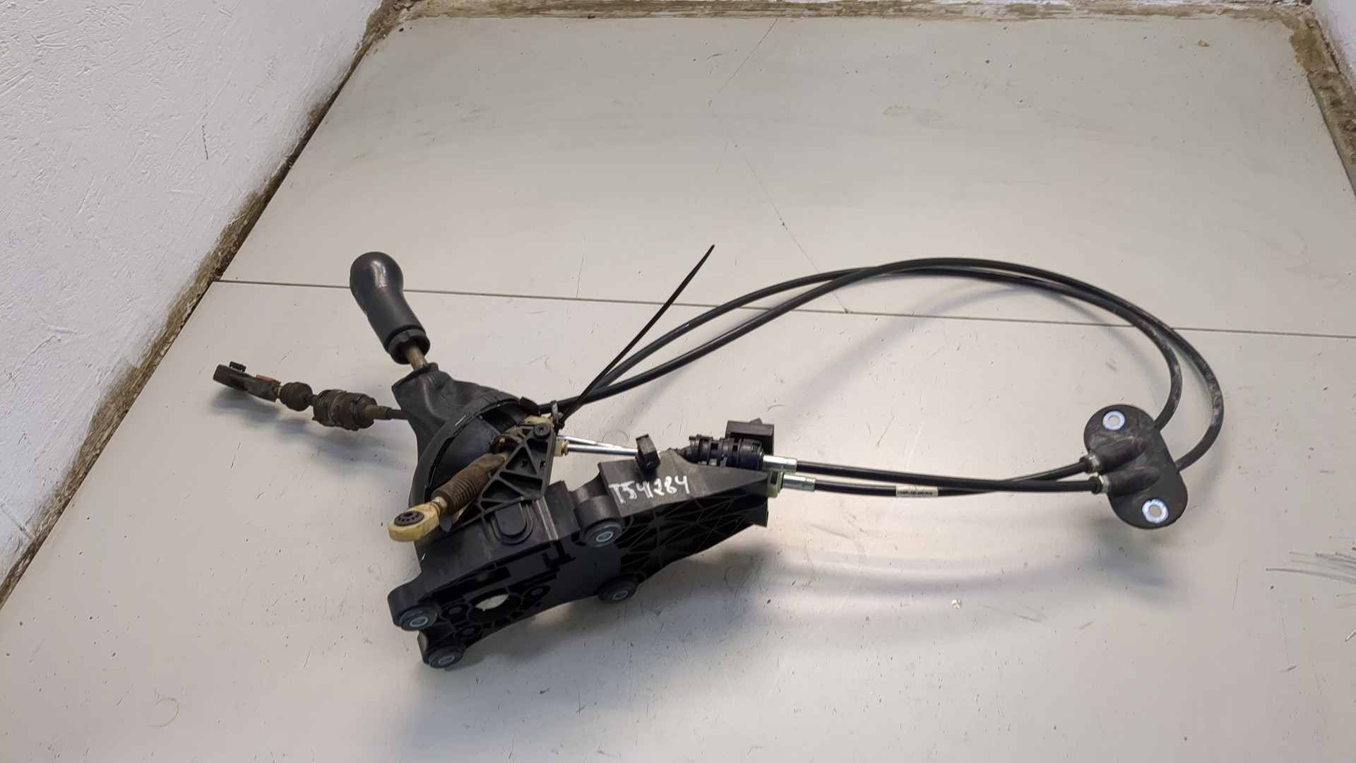 Кулиса МКПП / АКПП