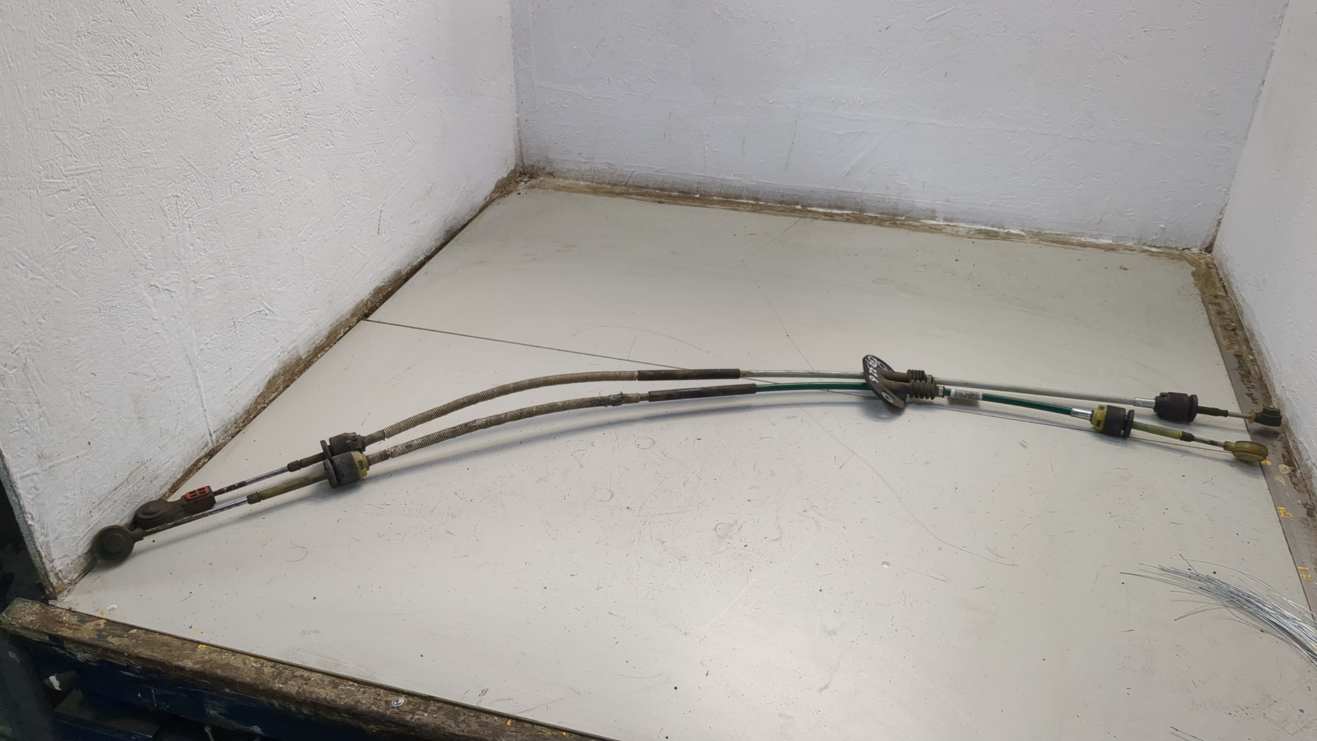 Трос КПП (выбора/переключения передач)