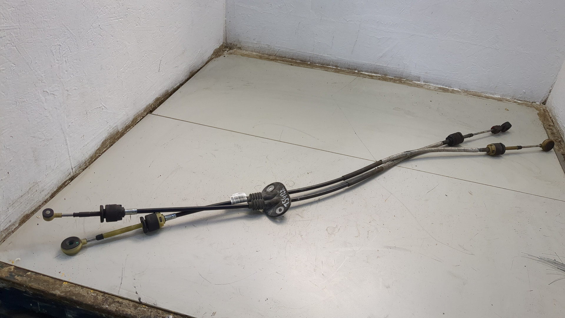 Трос КПП (выбора/переключения передач)