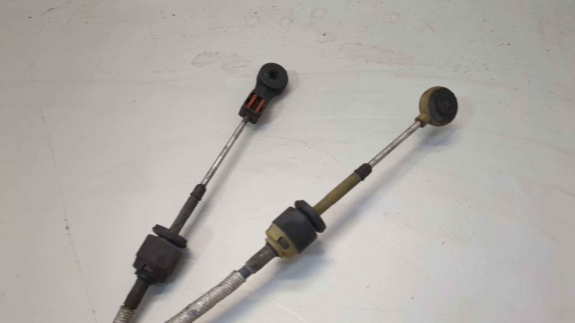 Трос КПП (выбора/переключения передач)