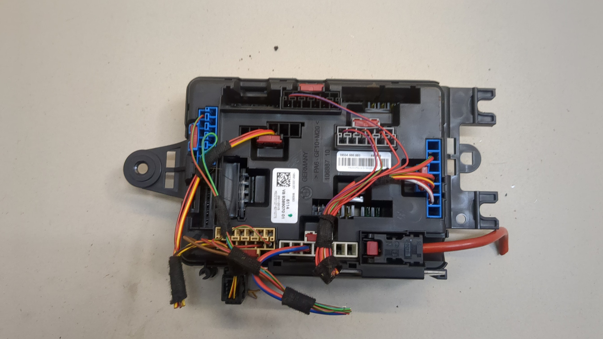 Блок предохранителей