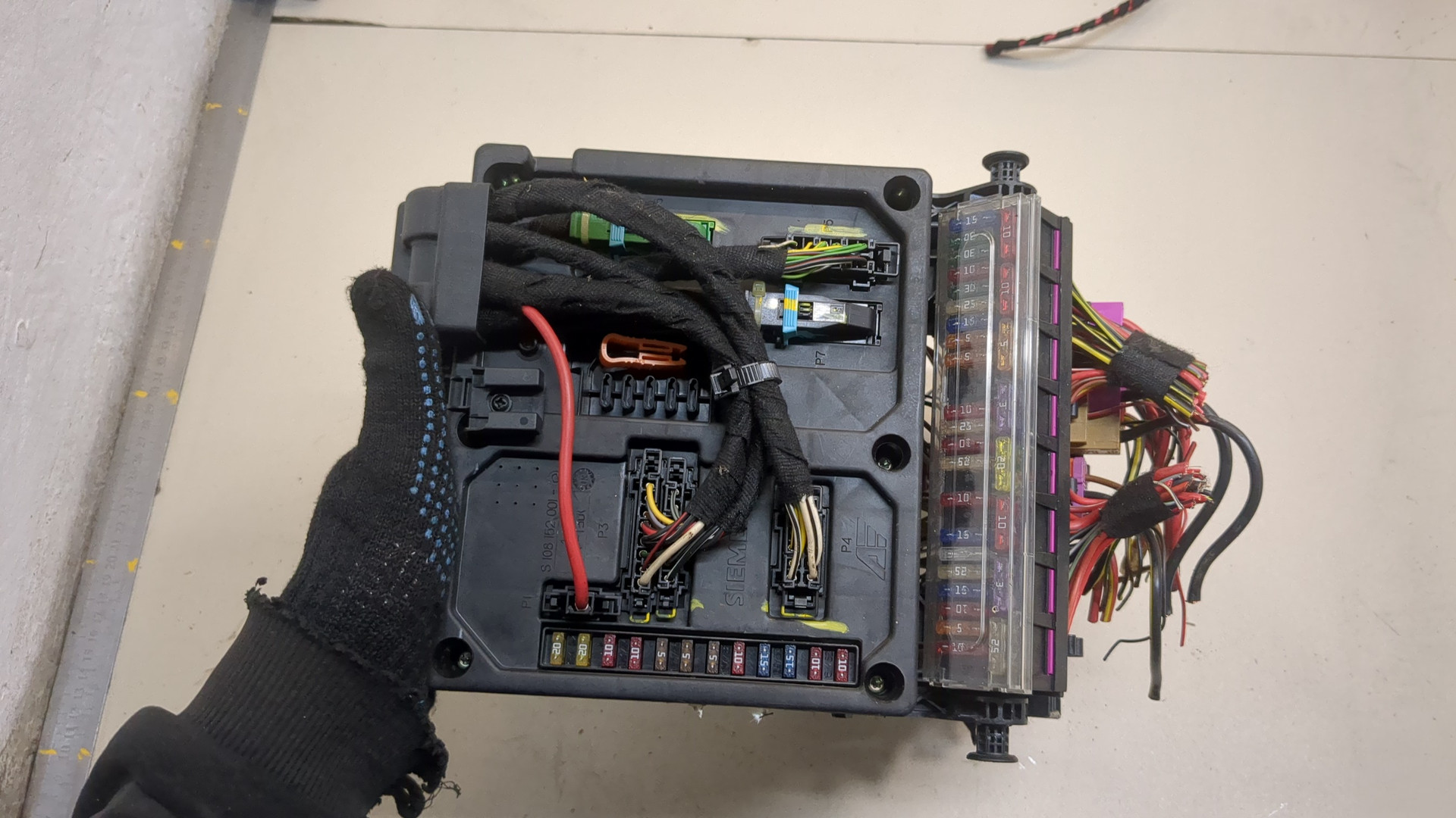 Блок предохранителей