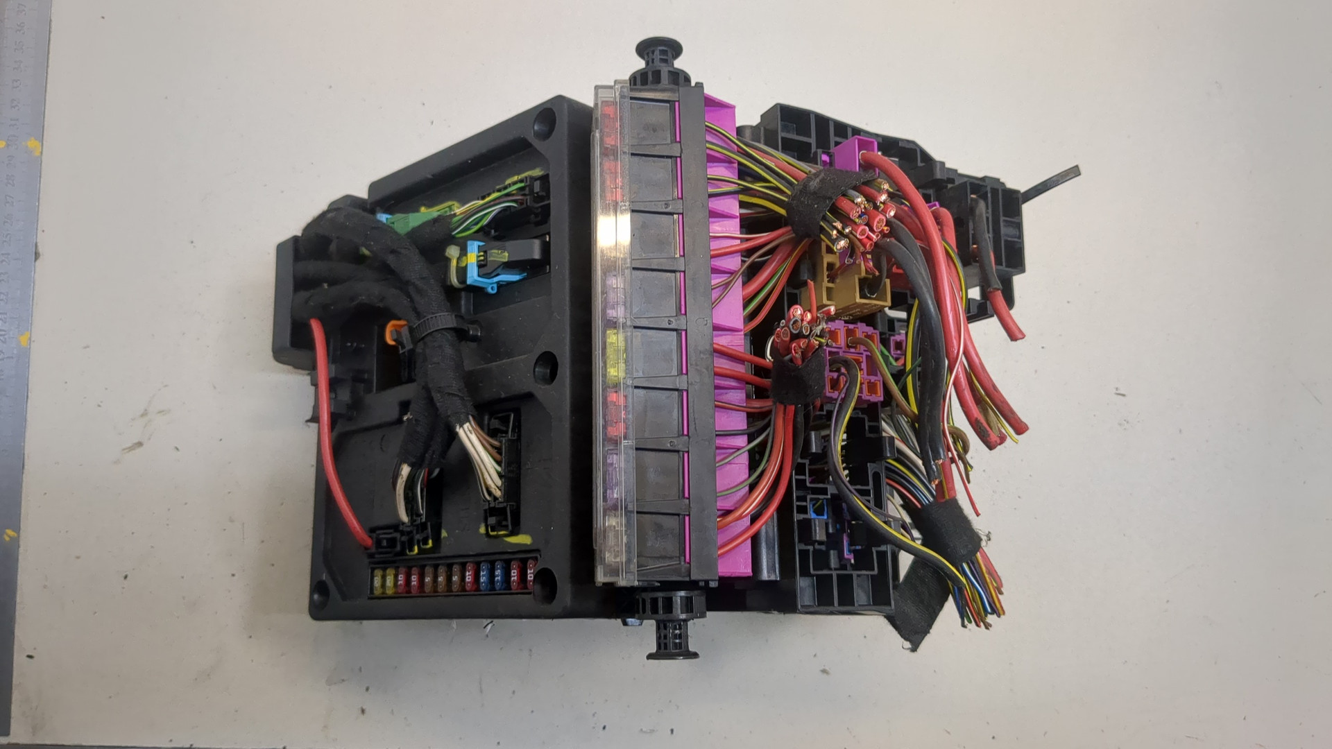 Блок предохранителей