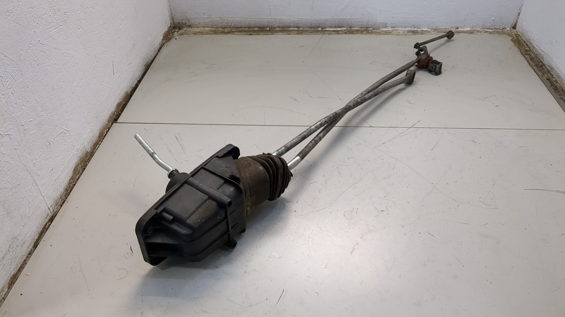 Кулиса МКПП / АКПП