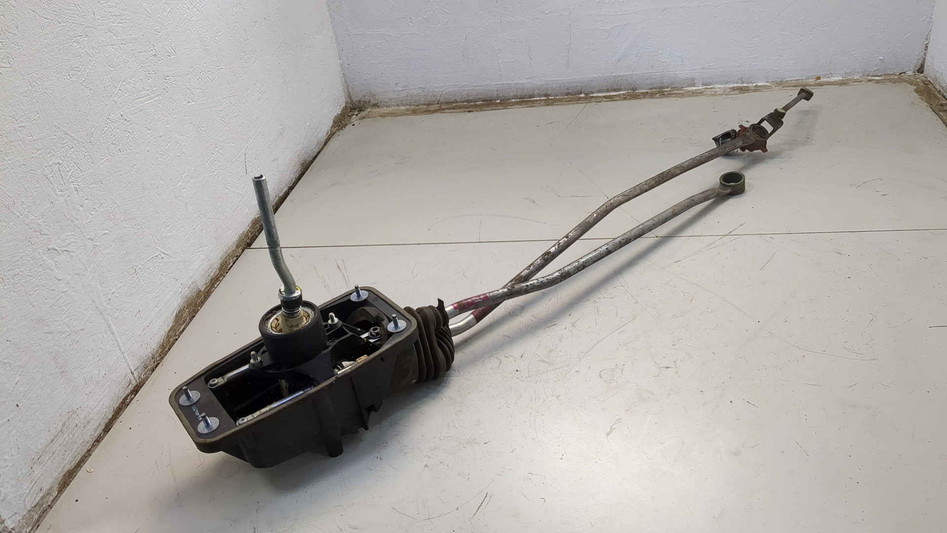 Кулиса МКПП / АКПП