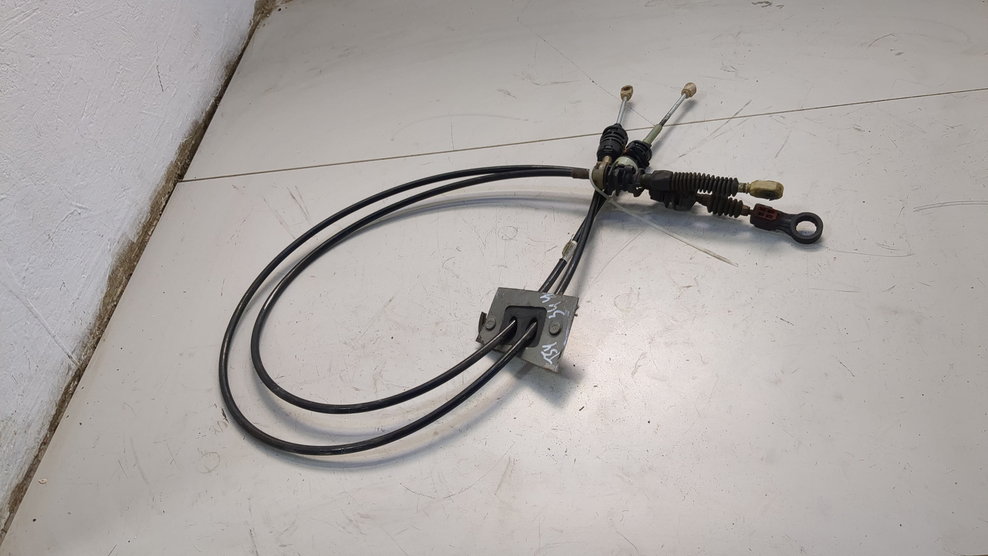 Трос КПП (выбора/переключения передач)