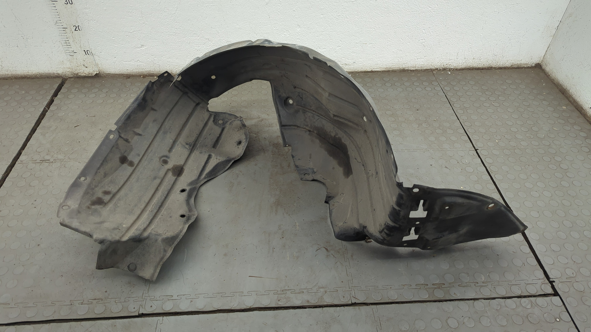 Локер передний правый