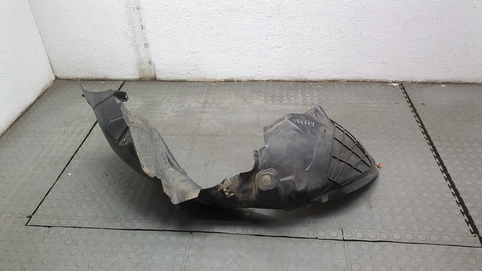 Локер передний правый