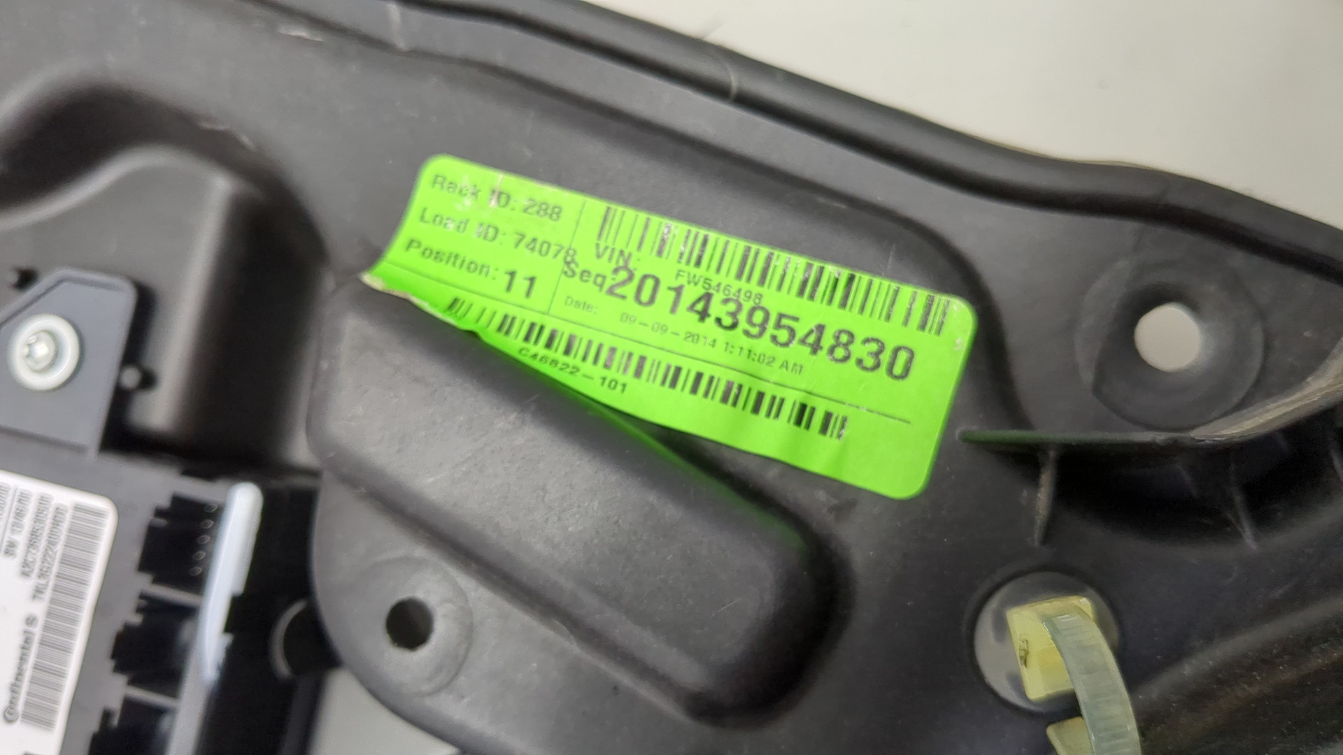 Стеклоподъемник электр. передний левый