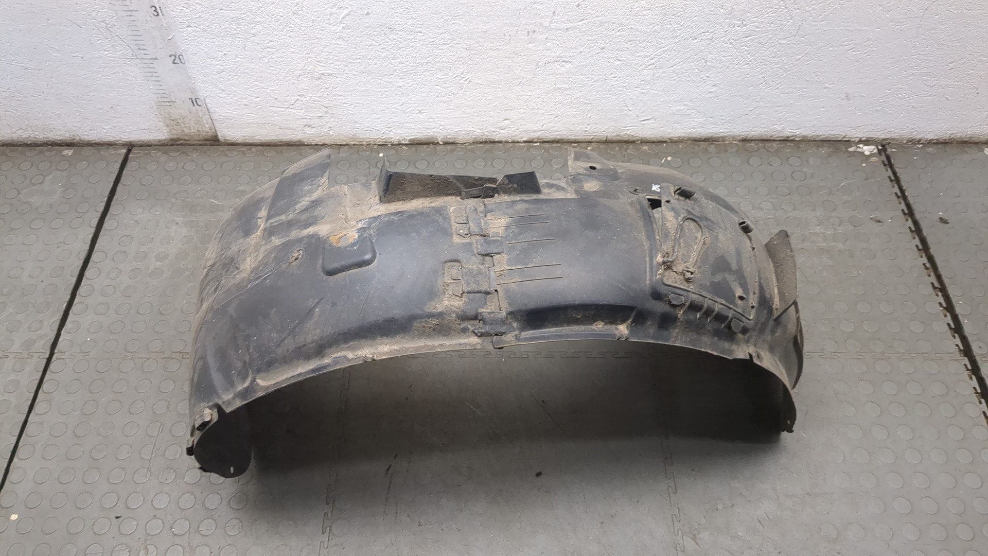 Локер передний правый