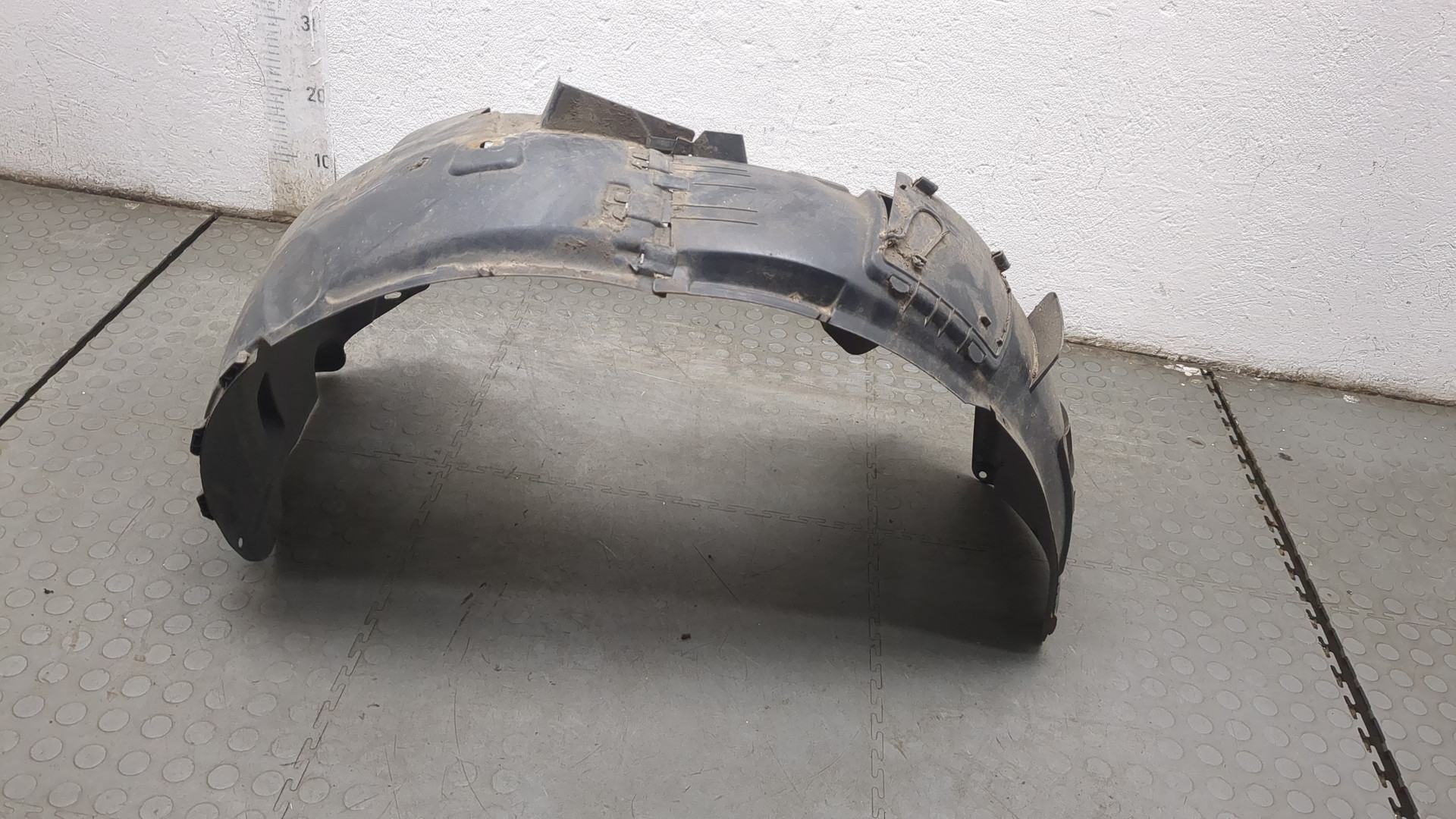 Локер передний правый