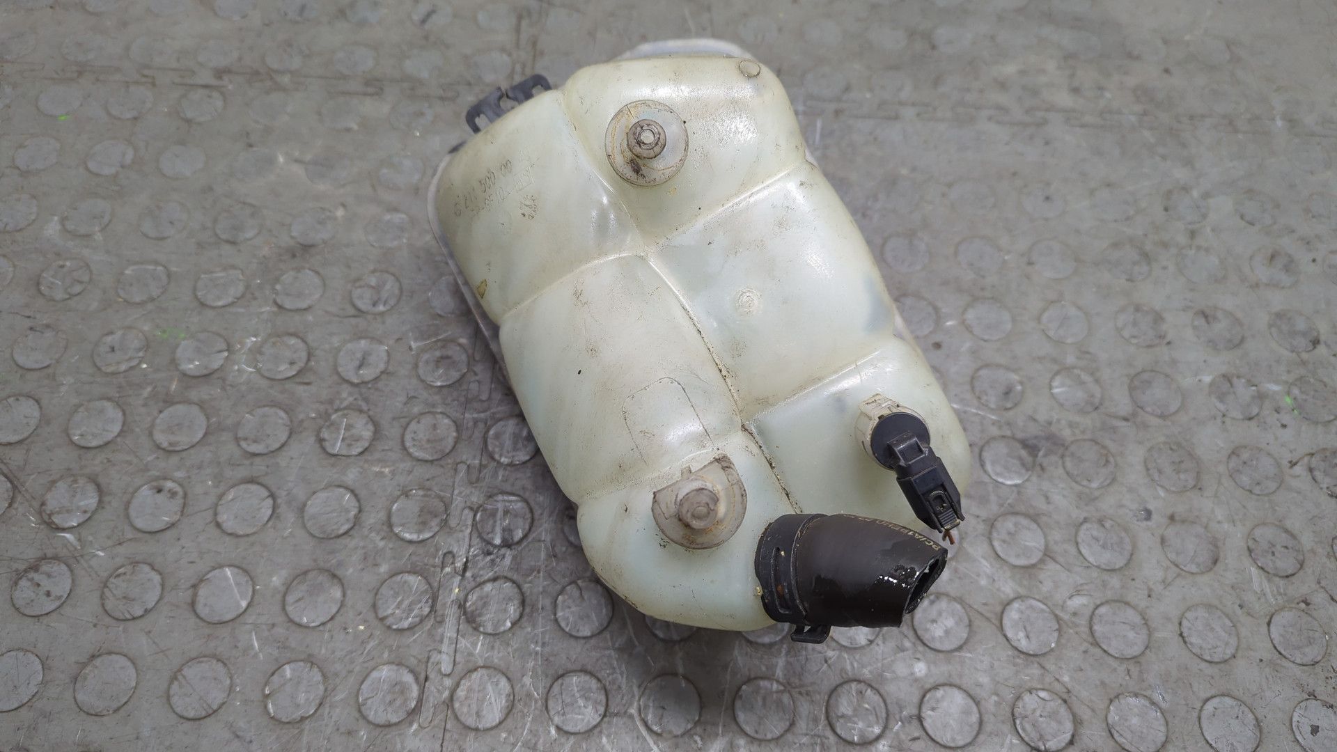 Бачок расширительный