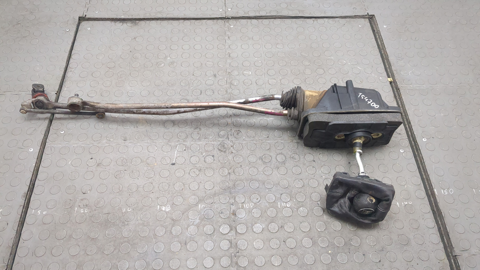 Кулиса МКПП / АКПП