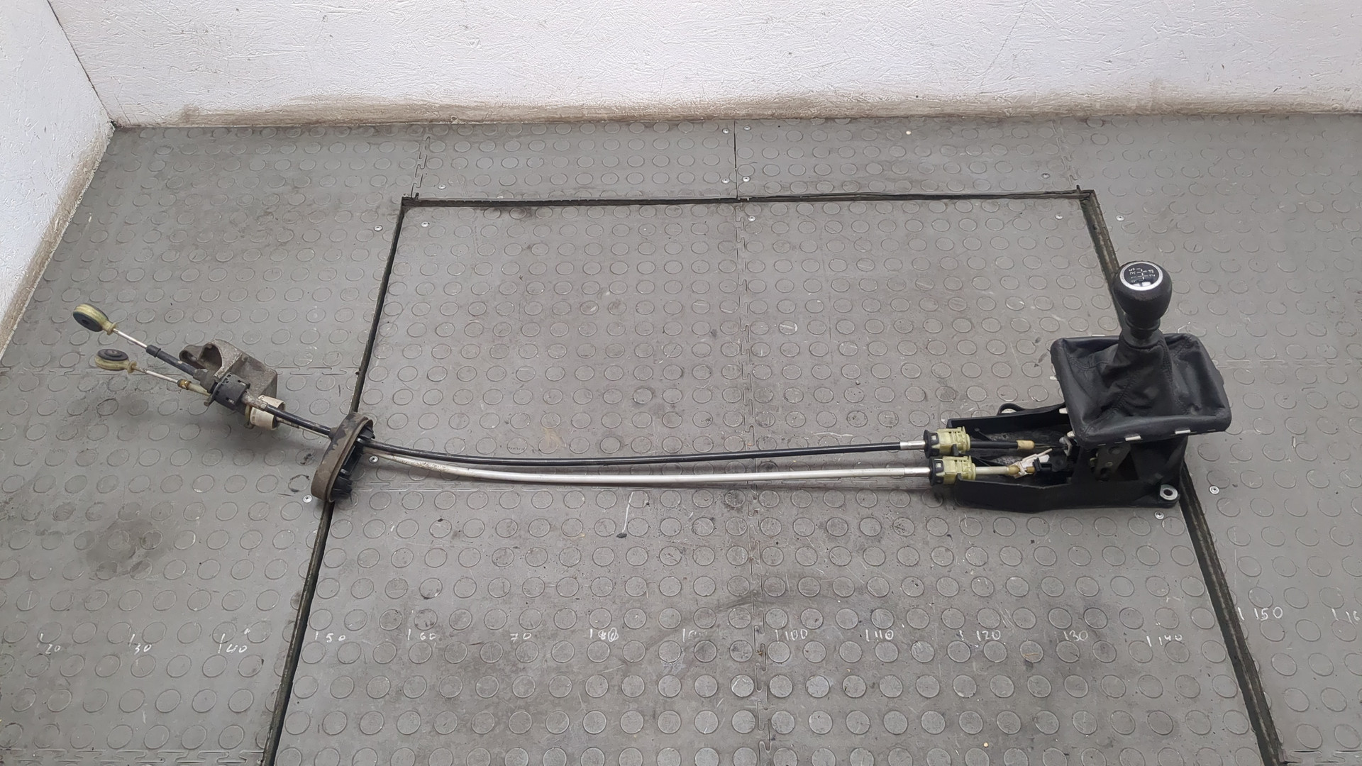 Кулиса МКПП / АКПП