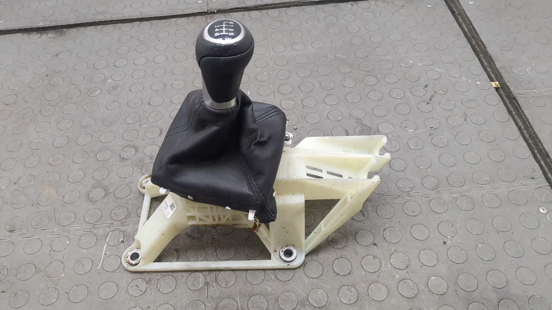 Кулиса МКПП / АКПП