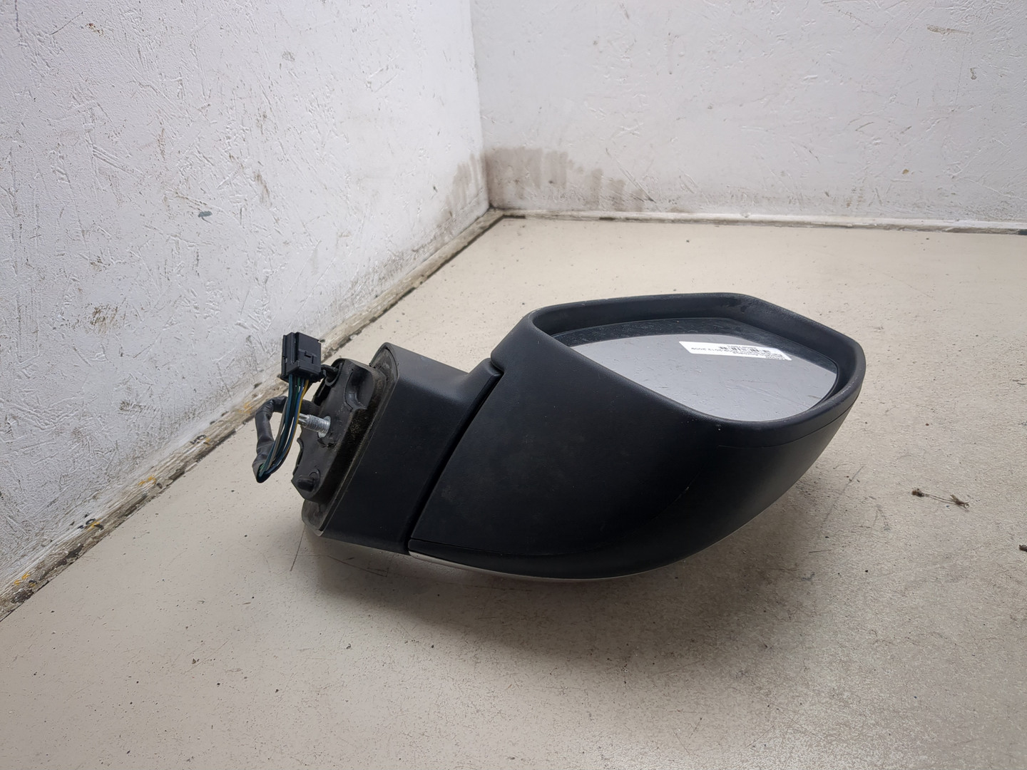 Зеркало левое электрическое