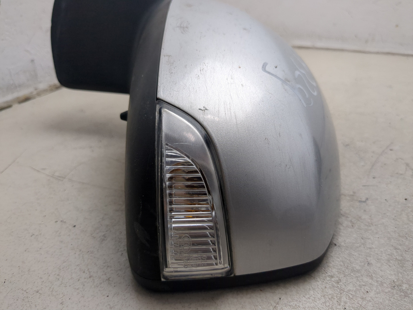 Зеркало левое электрическое