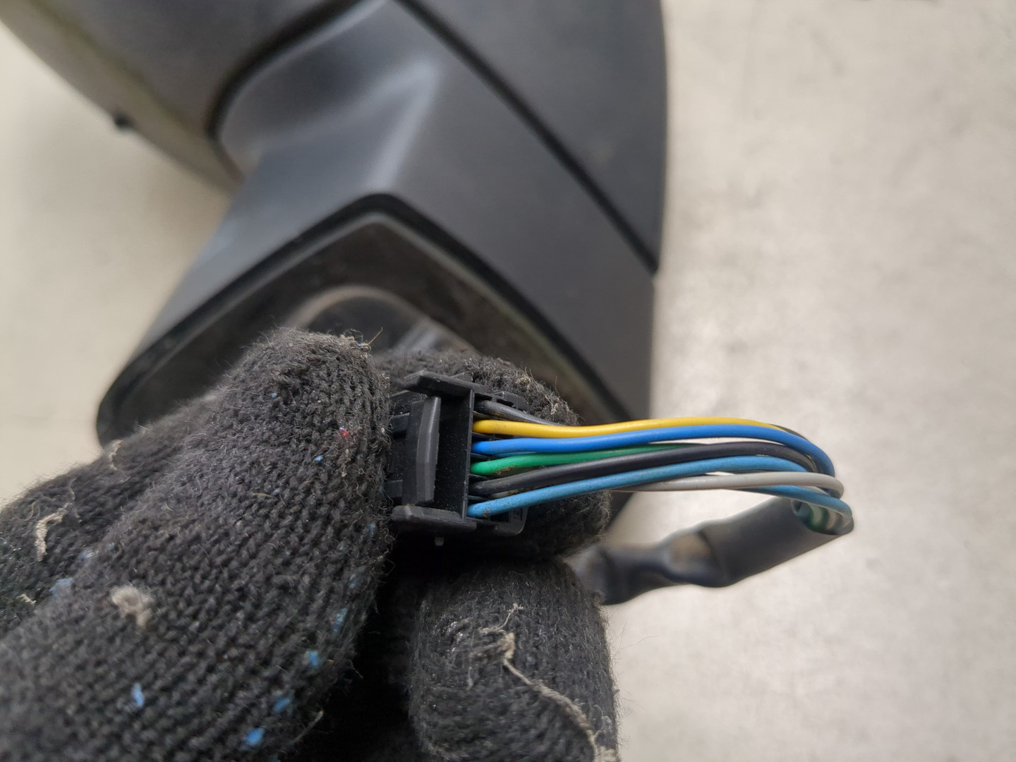 Зеркало левое электрическое