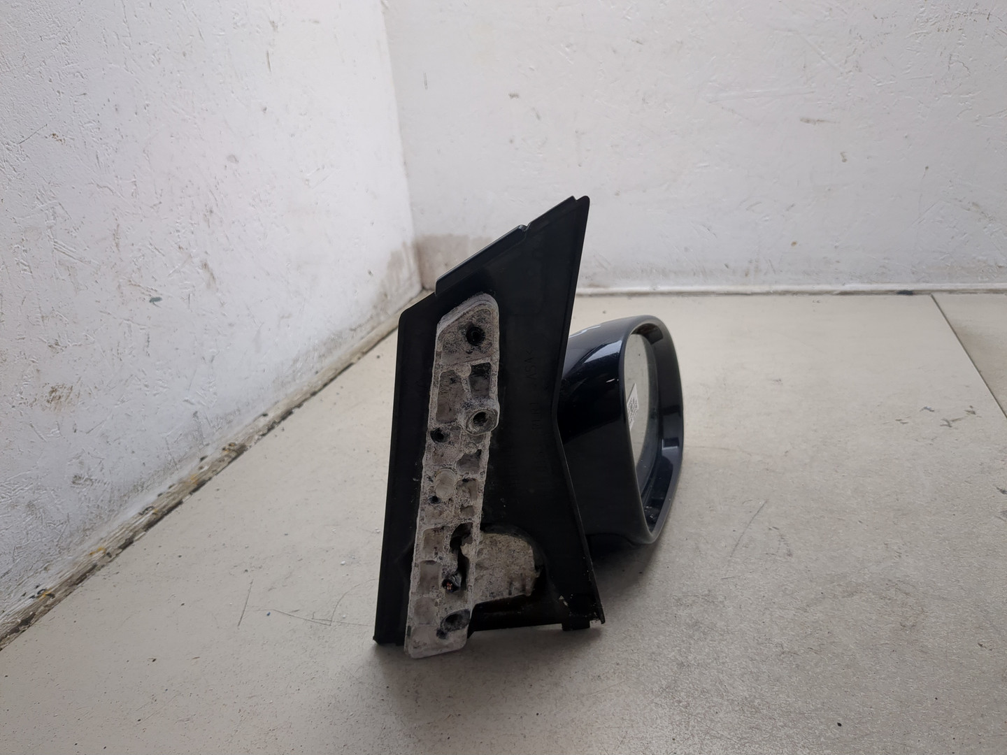 Зеркало правое электрическое