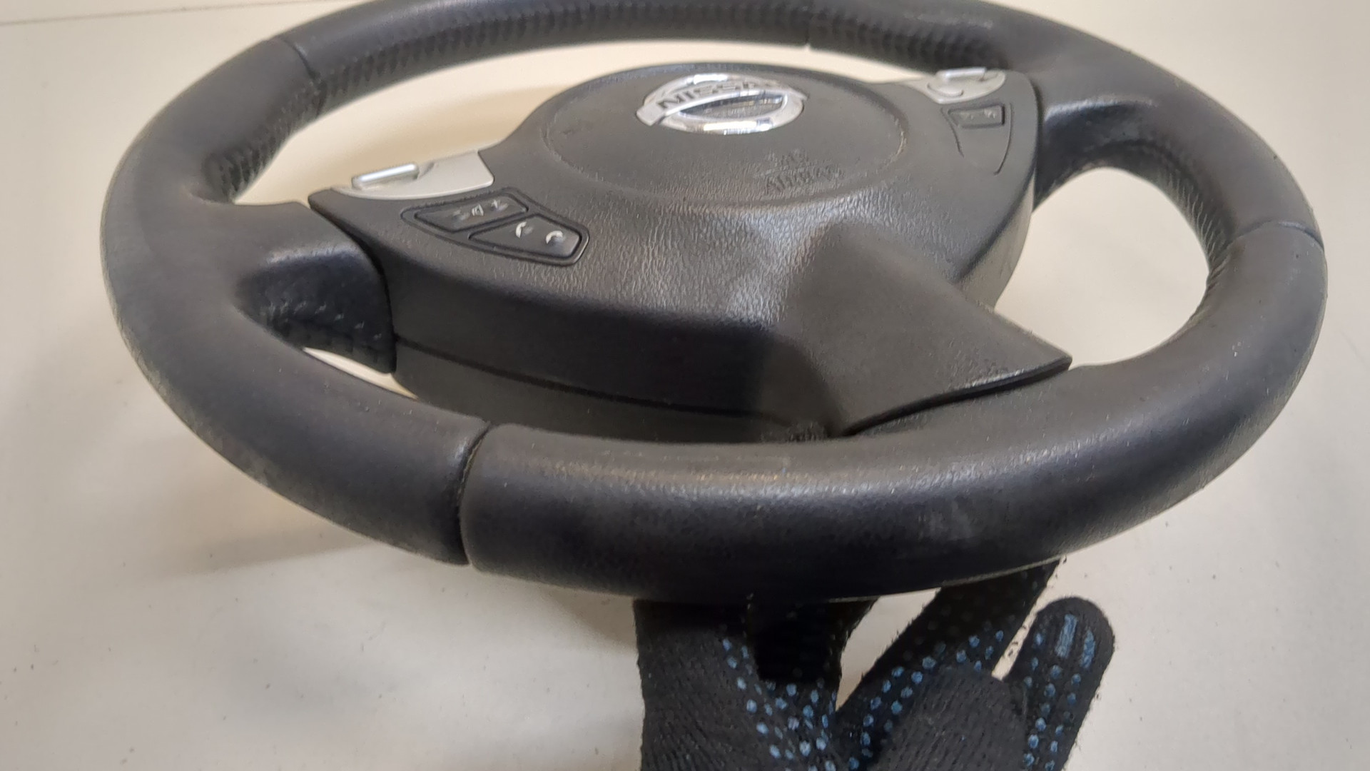 Рулевое колесо (руль)