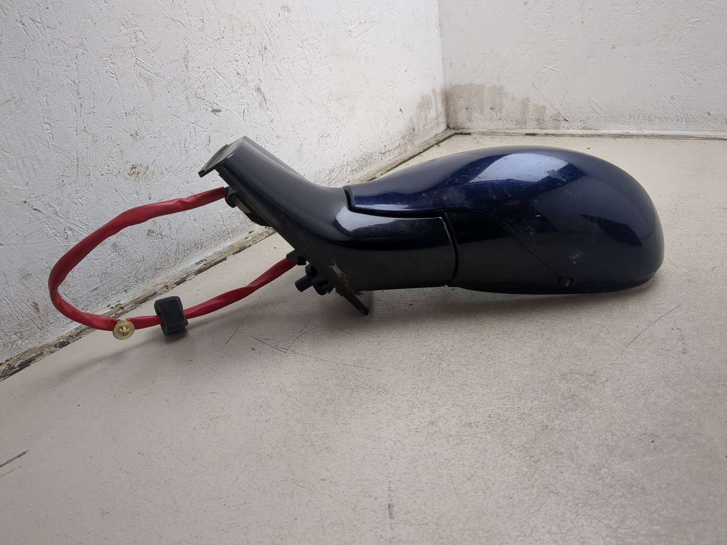 Зеркало левое электрическое