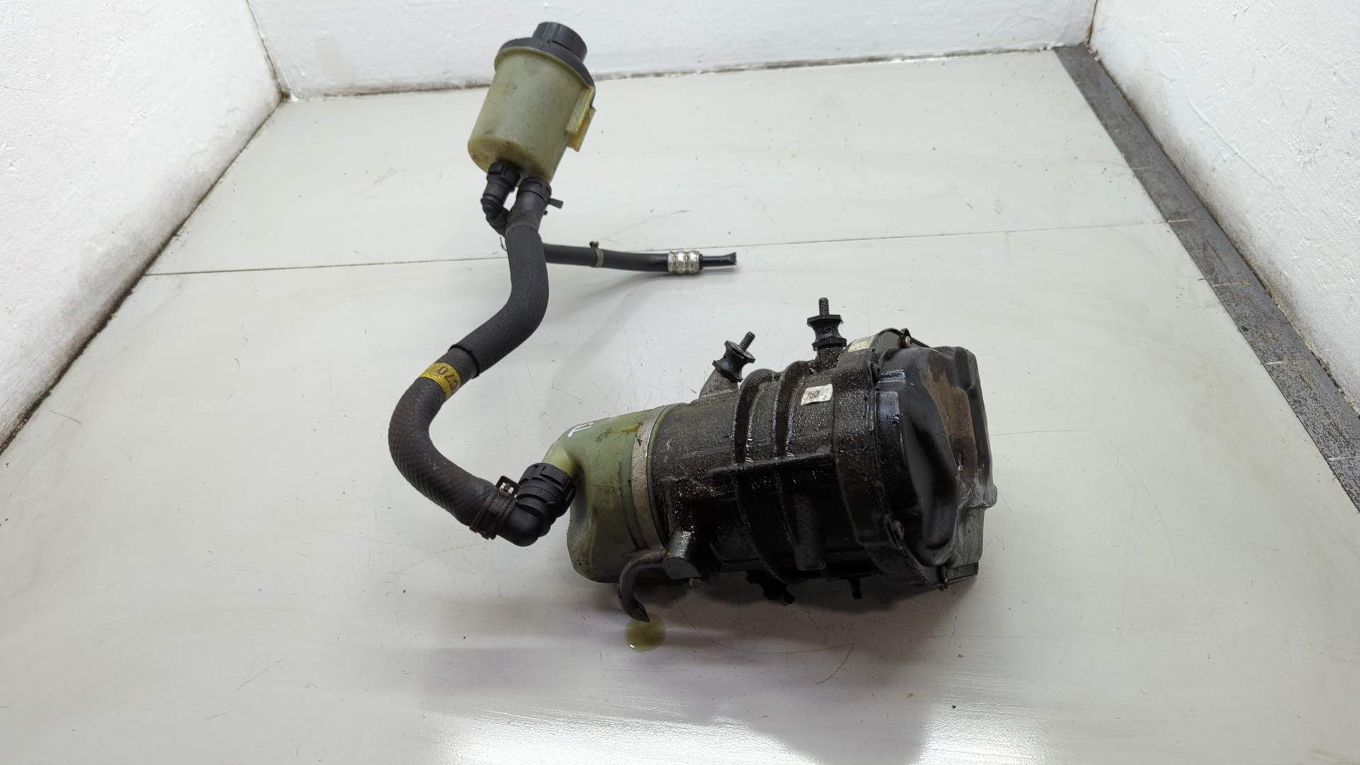 Насос ГУР (гидроусилитель руля)