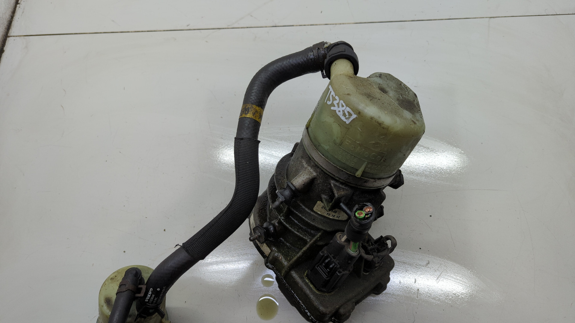 Насос ГУР (гидроусилитель руля)