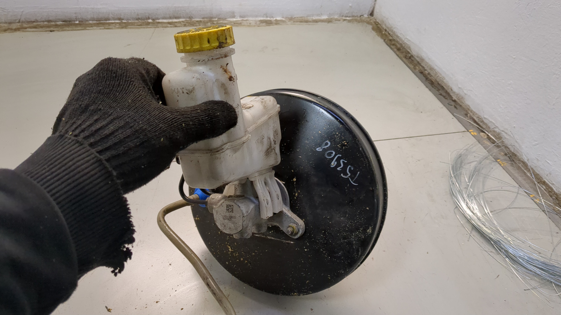 Цилиндр тормозной главный