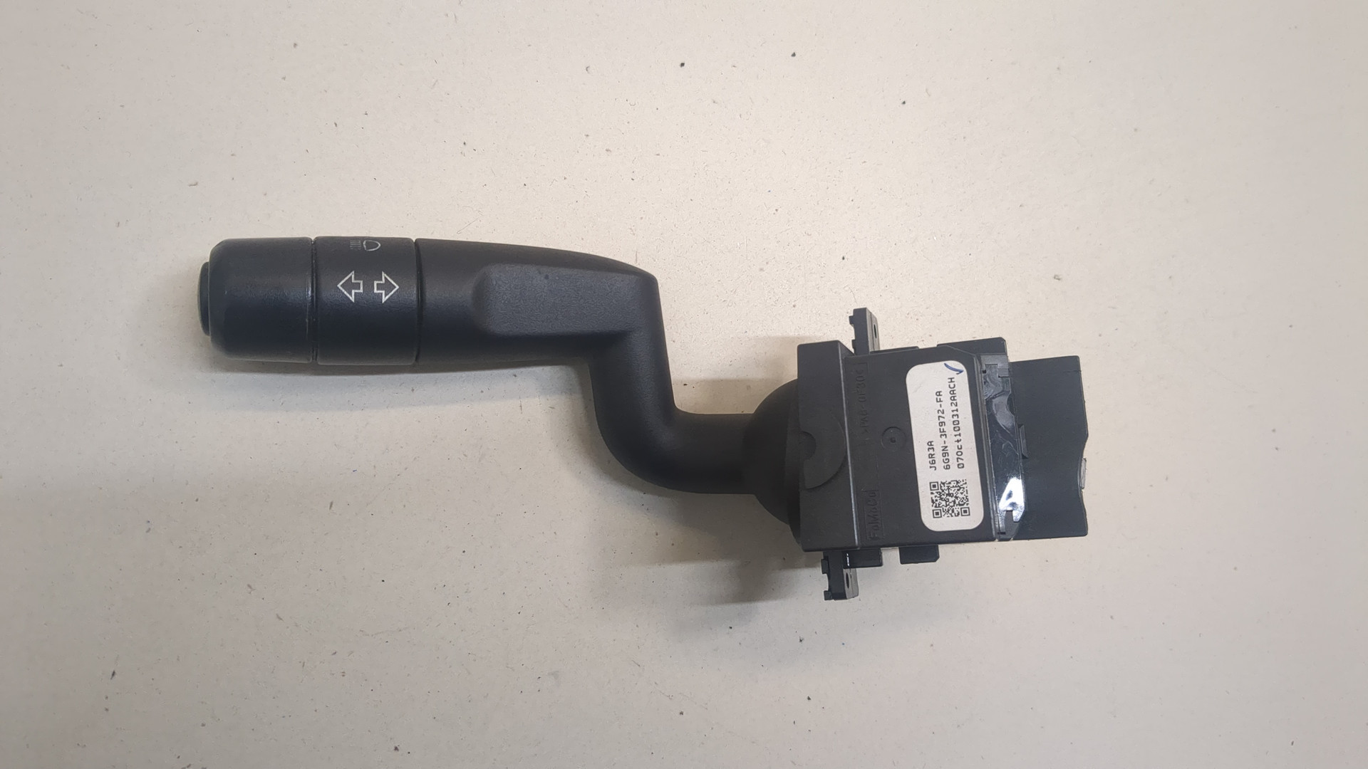 Переключатель поворотов подрулевой