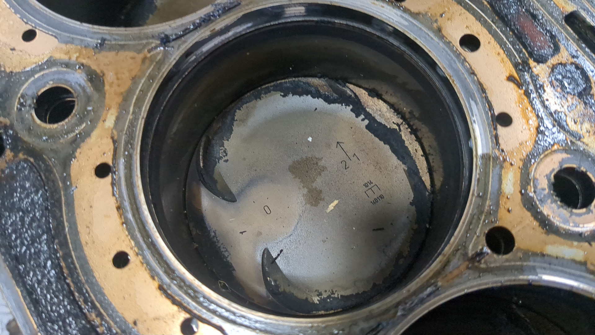 Блок двигателя