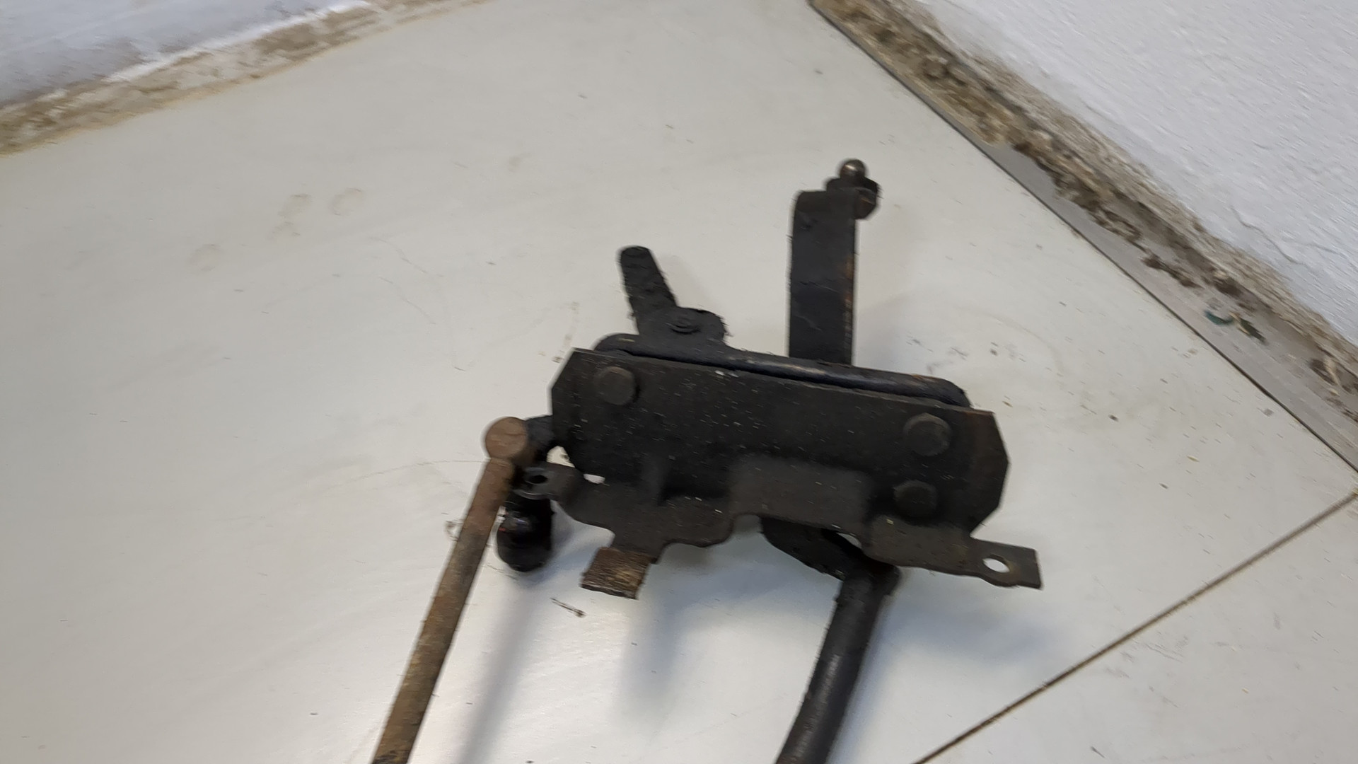 Кулиса МКПП / АКПП