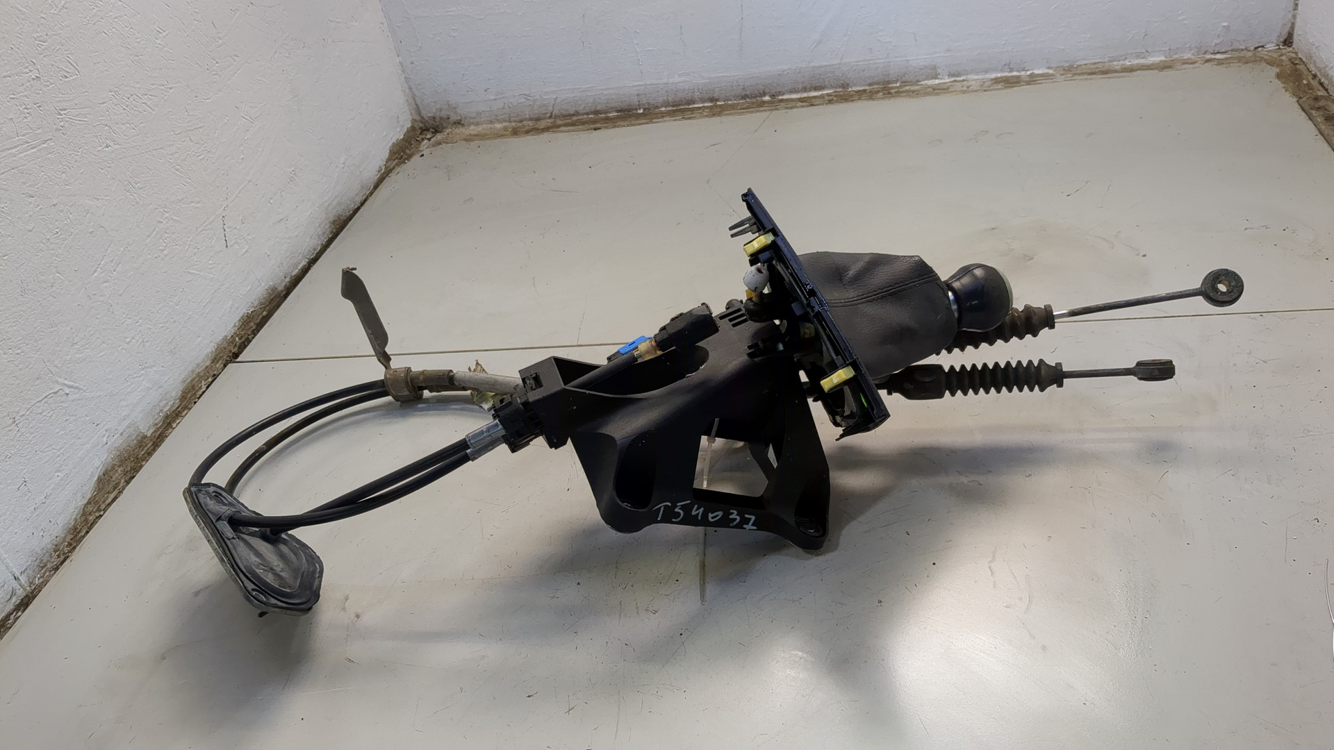 Кулиса МКПП / АКПП