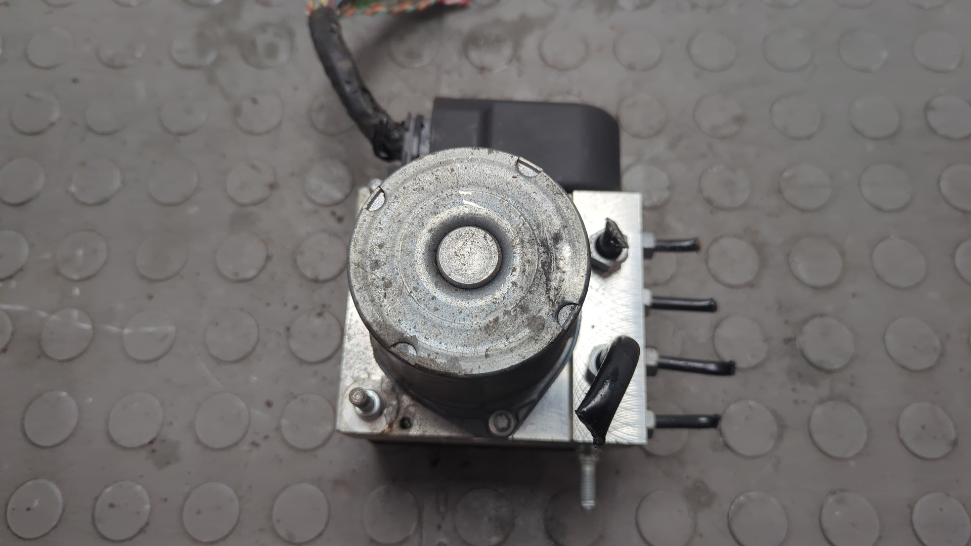 Блок ABS (насос)