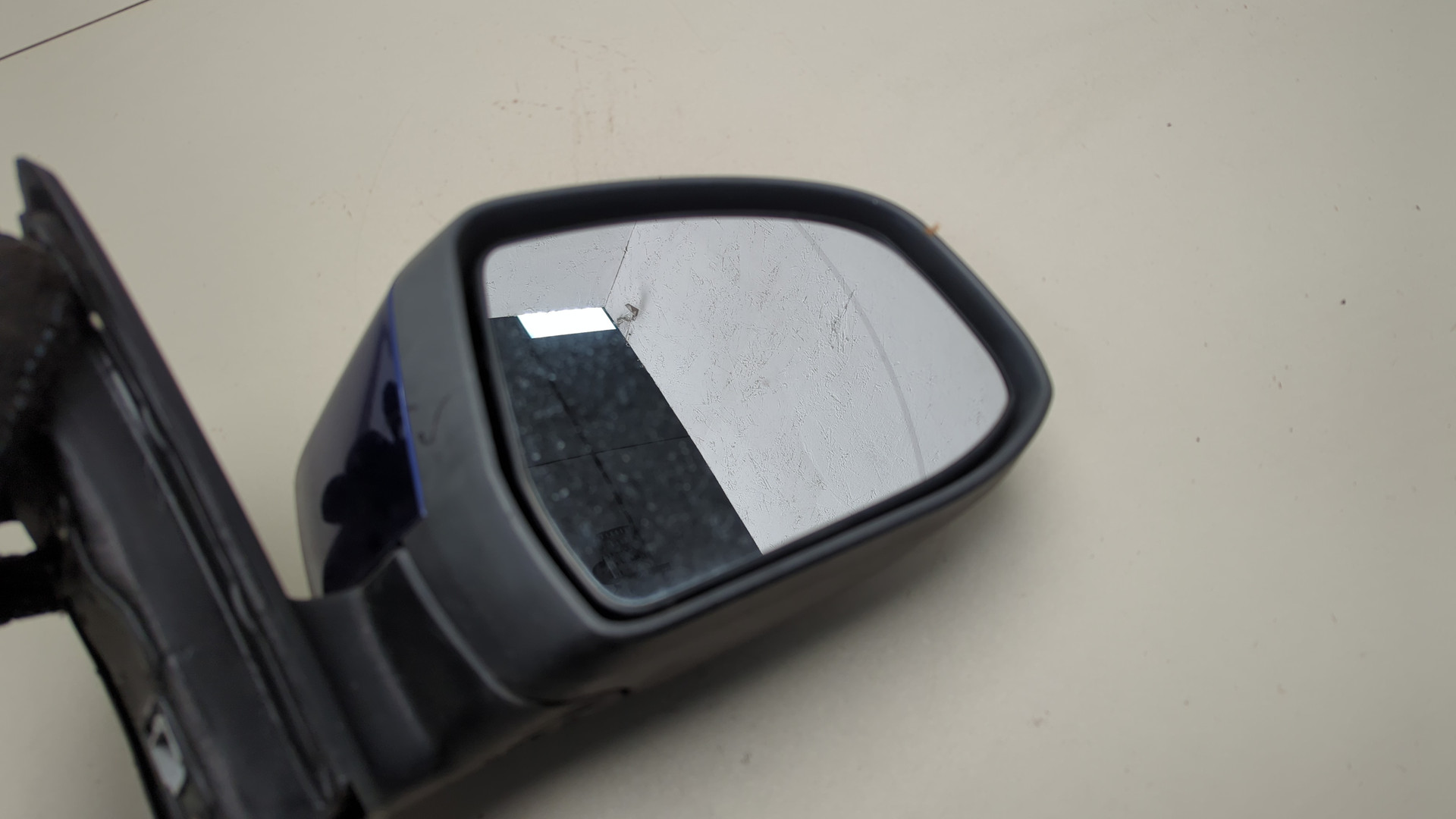 Зеркало правое электрическое