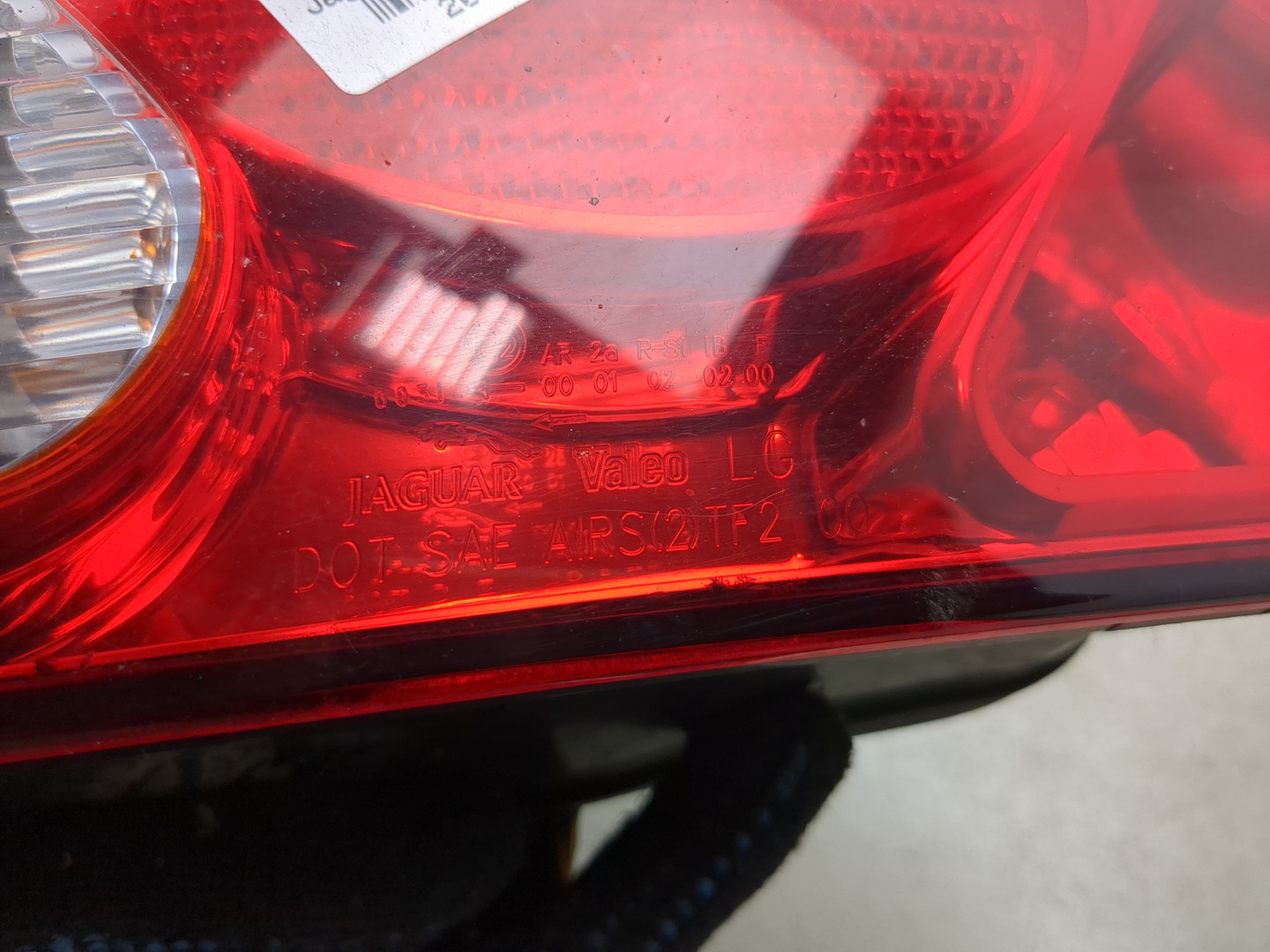 Фонарь задний левый