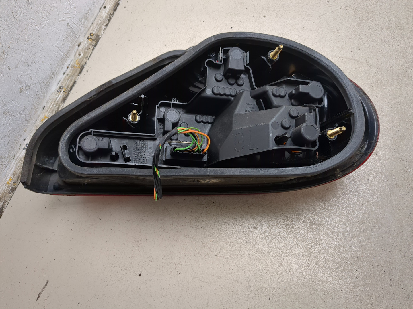 Фонарь задний левый