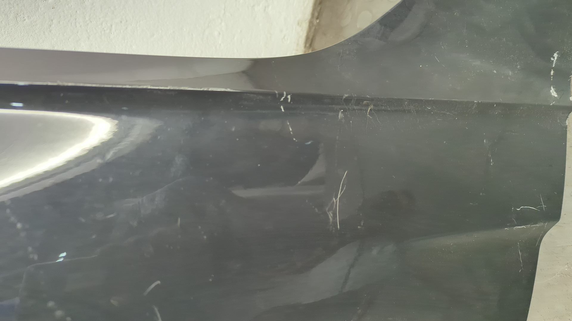 Крыло переднее левое