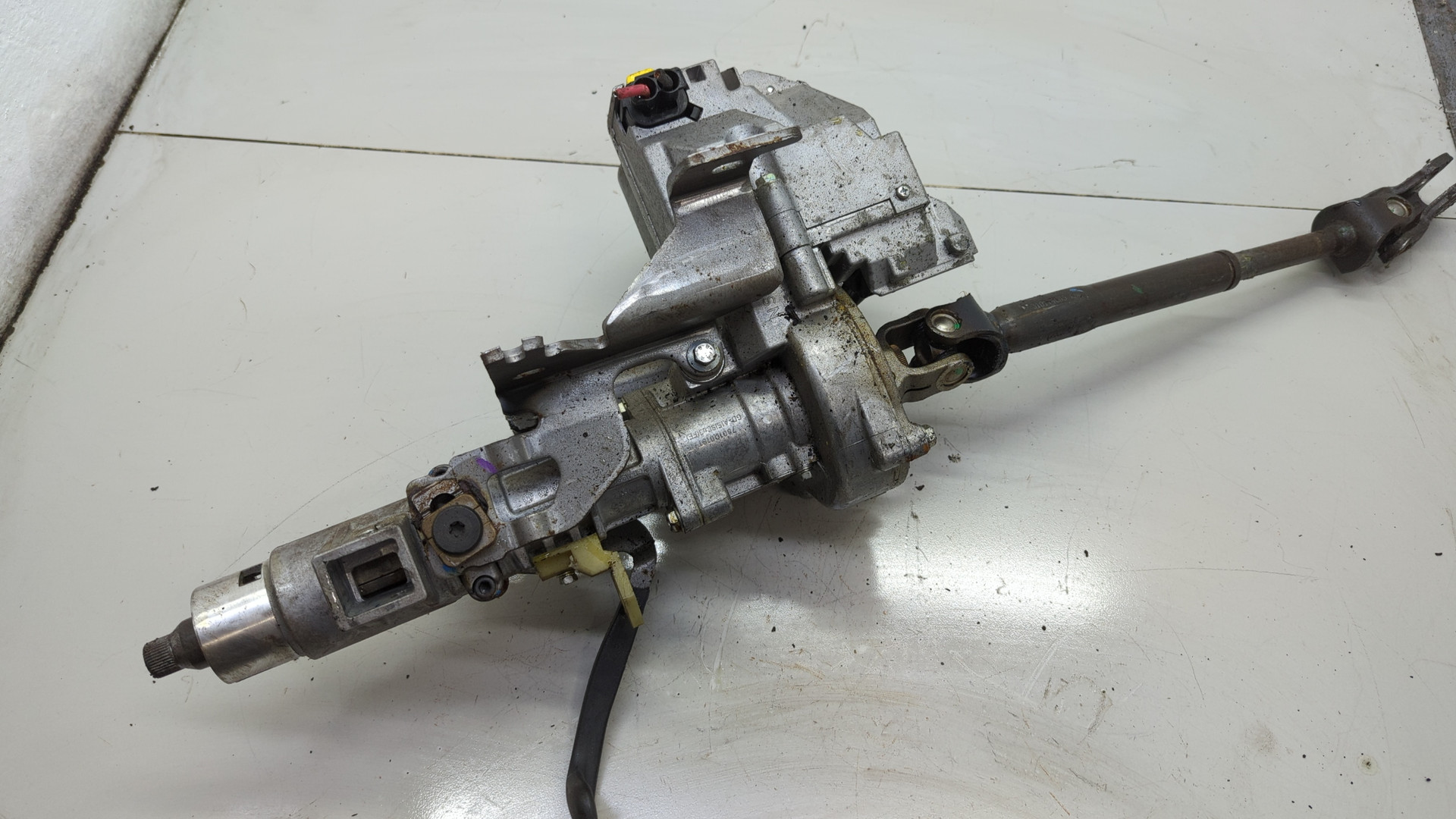 Серводвигатель рулевой рейки