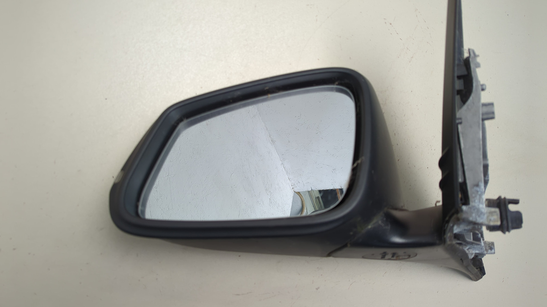 Зеркало левое электрическое