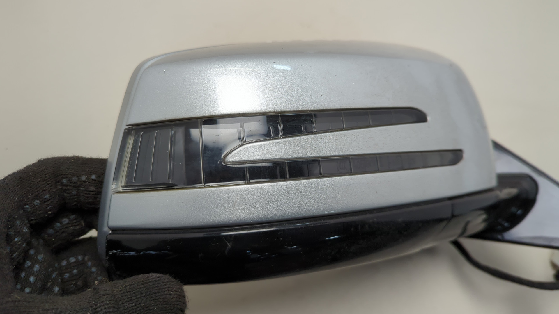 Зеркало правое электрическое